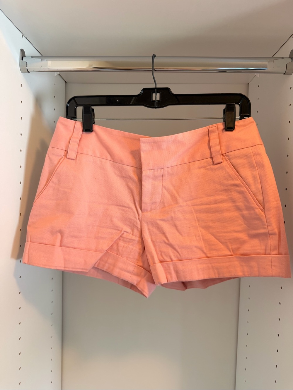 Alice + Olivia Coral Shorts with Cuffed Hem